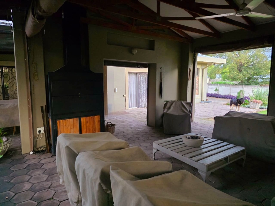 3 Bedroom Property for Sale in Wilgenhof Free State